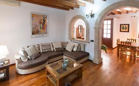 House Es Convent